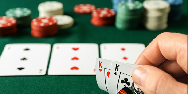 Cách đọc bài poker thumb
